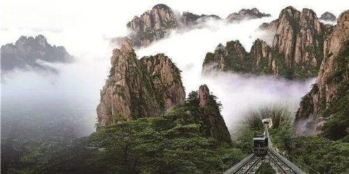 网红小火车往返黄山,体验徽州风情之旅
