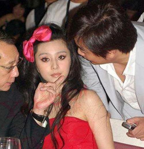 女明星曝光不雅,娱乐圈风波再起