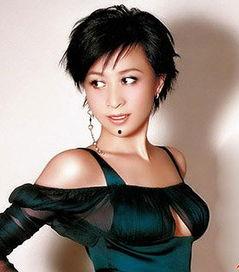 香港女明星最新,揭秘香港女明星的最新风采